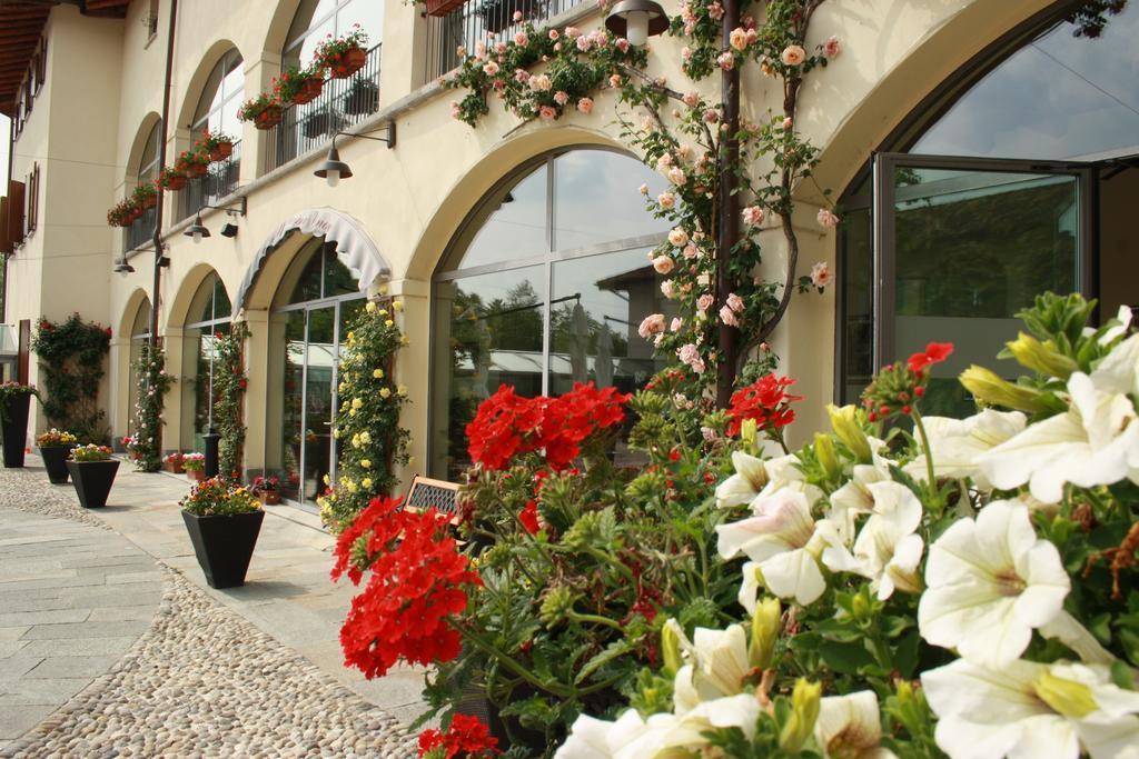 Hotel Cascina Canova Uggiate-Trevano Ngoại thất bức ảnh