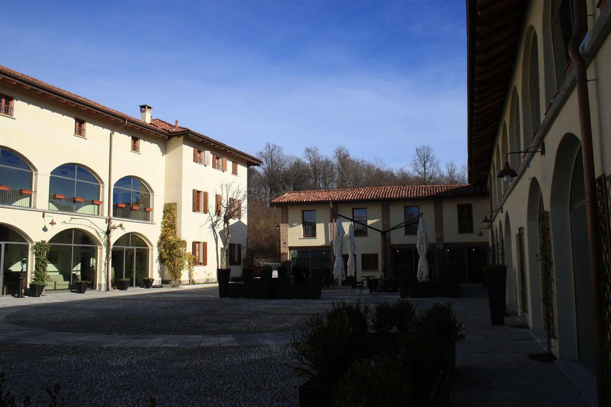 Hotel Cascina Canova Uggiate-Trevano Ngoại thất bức ảnh